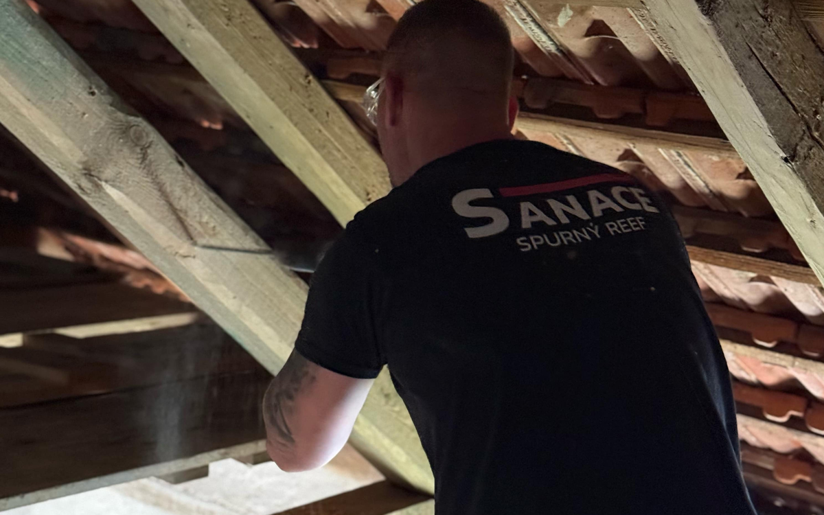 Profesionálny tím so skúsenosťami v sanačných prácach, pravidelne školený a motivovaný.
